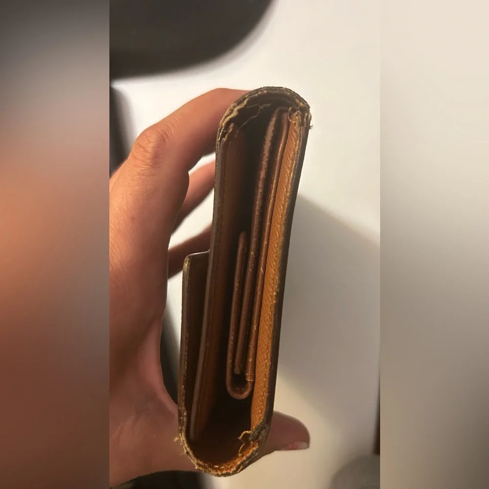 Authentic LV Wallet